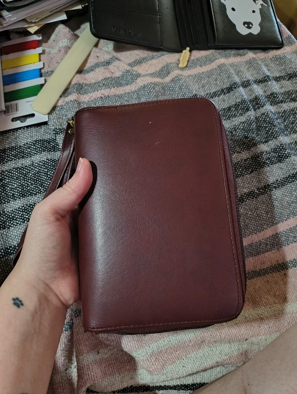Zip Folio Pouch - Burgundy